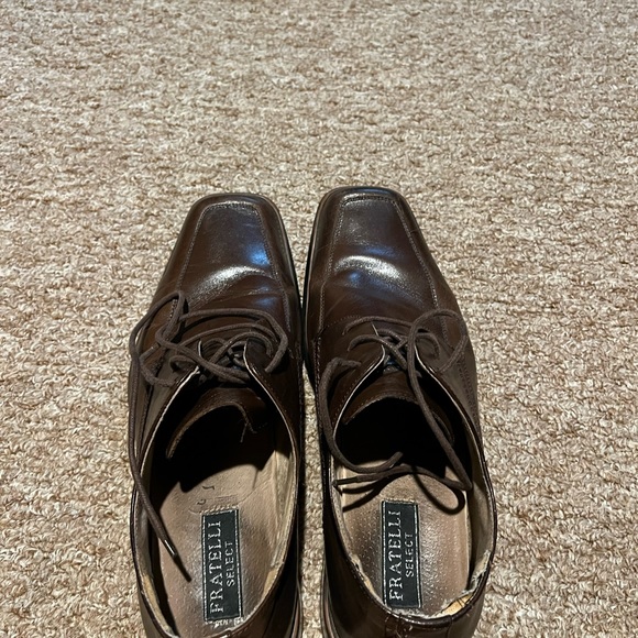 Brown Fratelli Select Men’s Dress Shoes - Picture 2 of 8